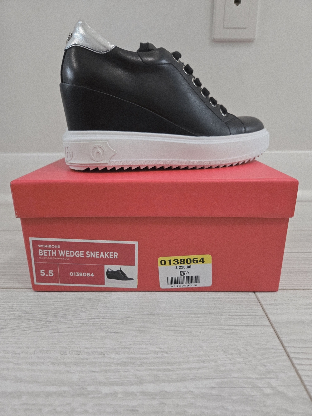 Wishbone Beth Wedge Sneaker - Black 5,5